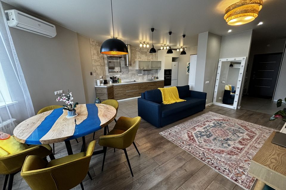 Продаётся 2-комнатная квартира, 62.9 м²