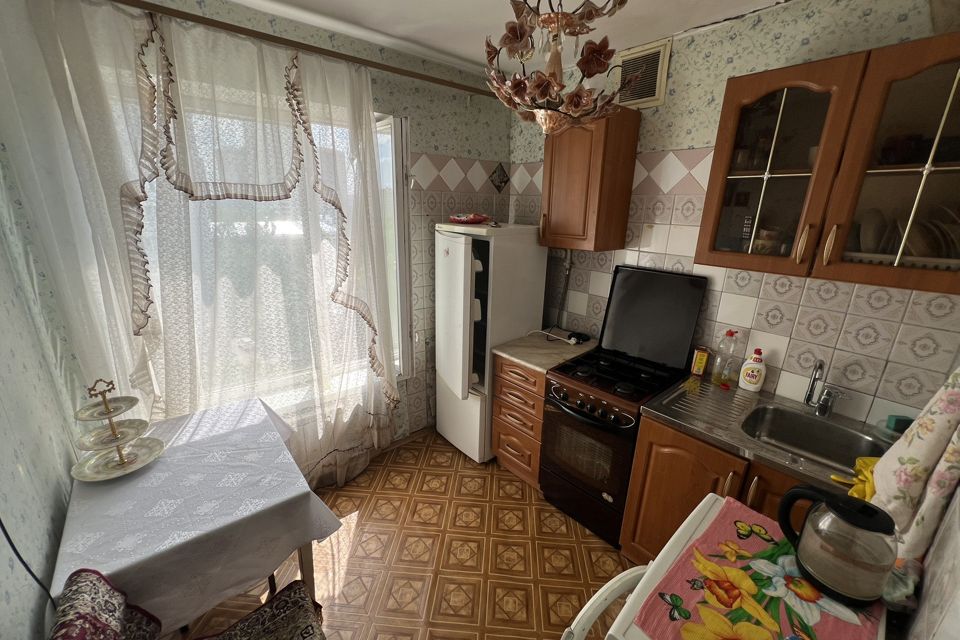 Сдаётся 1-комнатная квартира, 35 м²