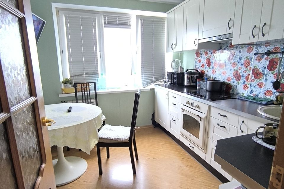 Продаётся 2-комнатная квартира, 52 м²