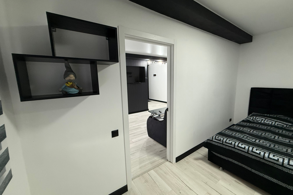 Продаётся 3-комнатная квартира, 56 м²