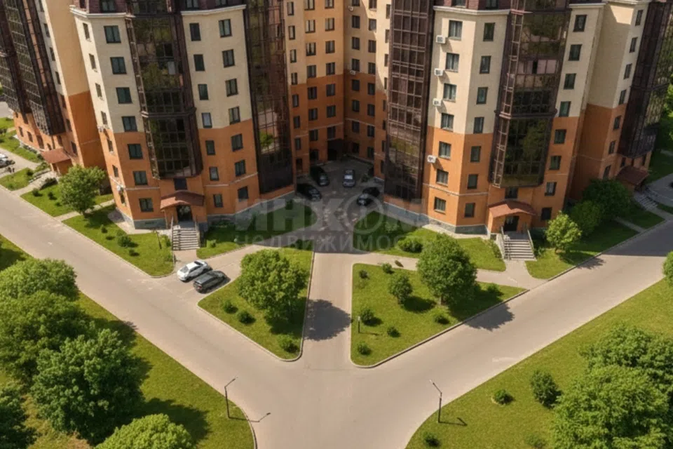 Продаётся 3-комнатная квартира, 116 м²