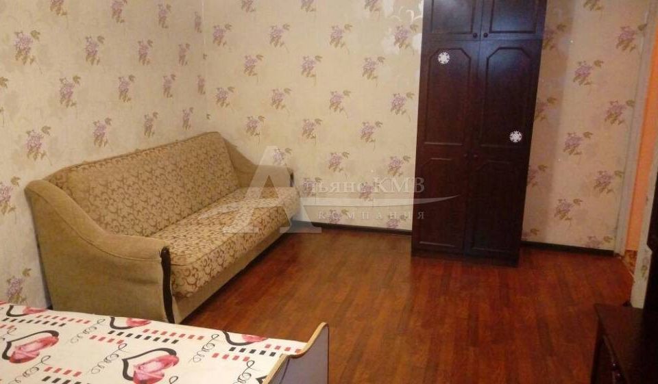 Продаётся 1-комнатная квартира, 38 м²