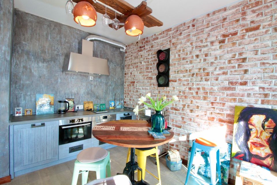 Продаётся 2-комнатная квартира, 56.1 м²