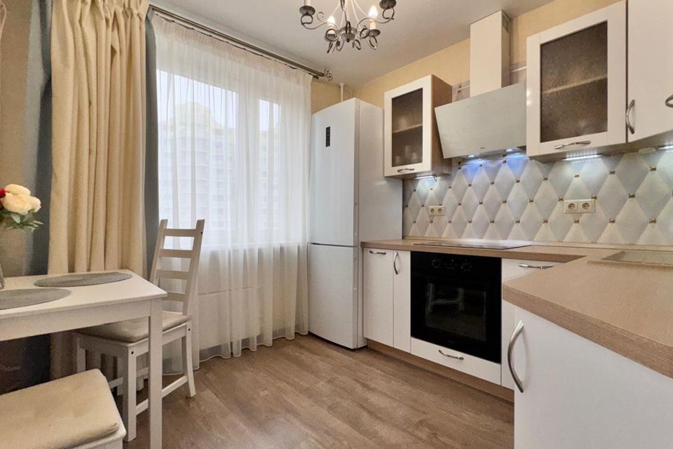 Продаётся 1-комнатная квартира, 36.5 м²