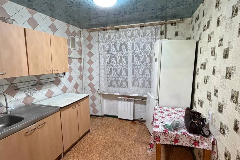 Продаётся 3-комнатная квартира, 63 м²