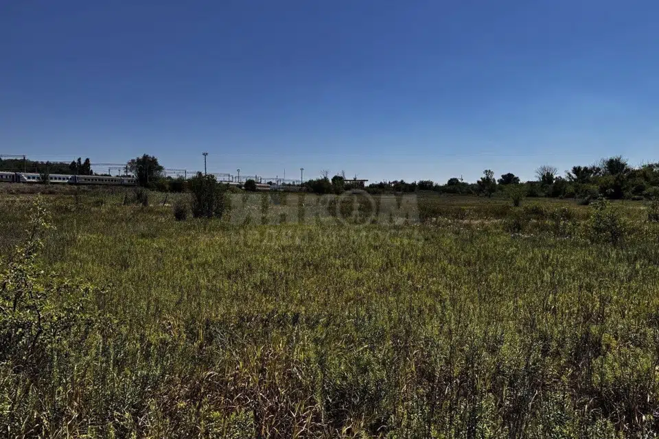 Продаётся участок, 77 сот.