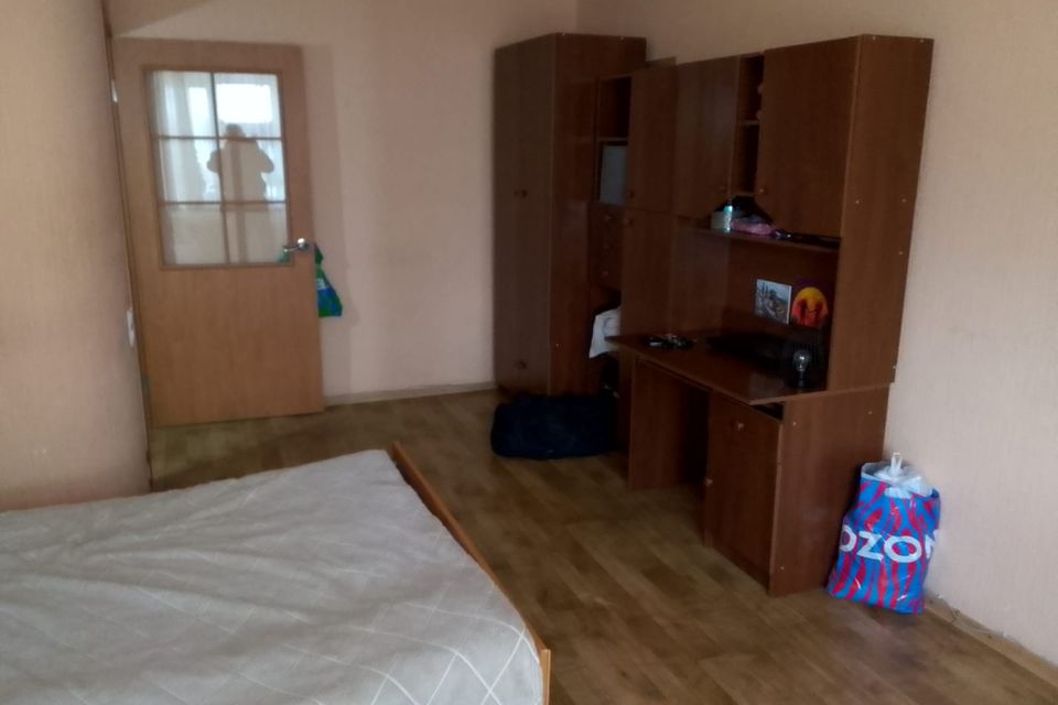 Продаётся 1-комнатная квартира, 35.6 м²