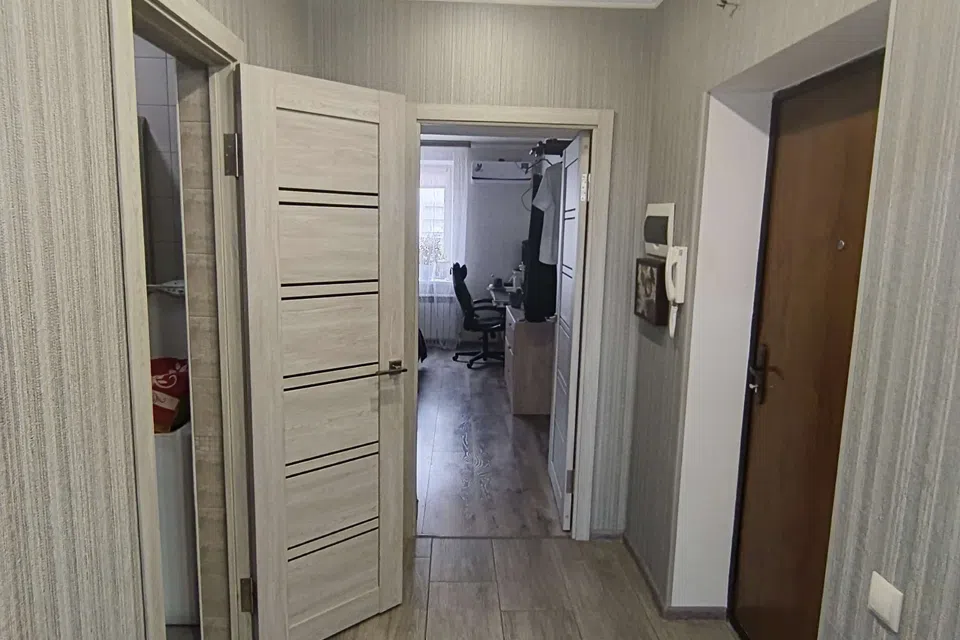 Продаётся 3-комнатная квартира, 54.4 м²