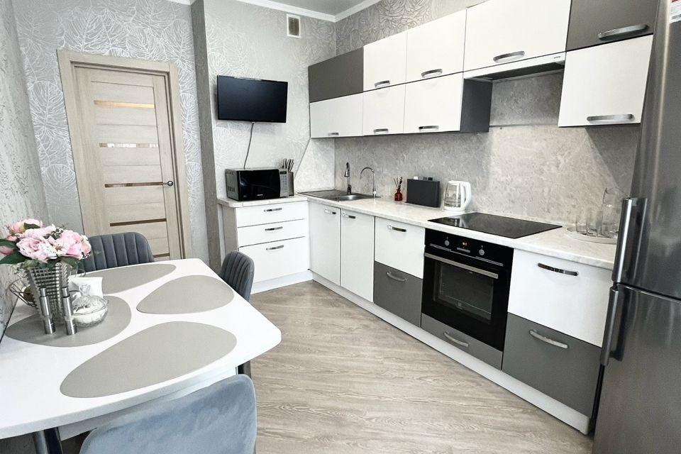 Продаётся 2-комнатная квартира, 66.2 м²