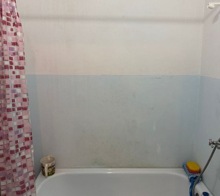 Продаётся 2-комнатная квартира, 42.4 м²