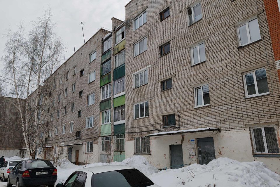 Продаётся 2-комнатная квартира, 49.8 м²