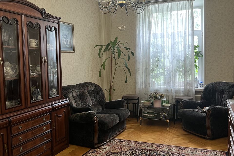 Продаётся 3-комнатная квартира, 76.2 м²