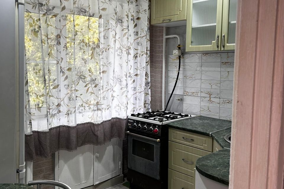 Сдаётся 2-комнатная квартира, 42 м²