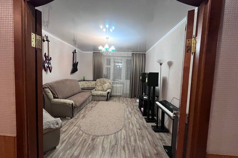 Продаётся 3-комнатная квартира, 59.5 м²