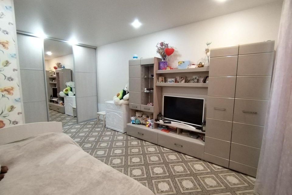 Продаётся 1-комнатная квартира, 44.2 м²
