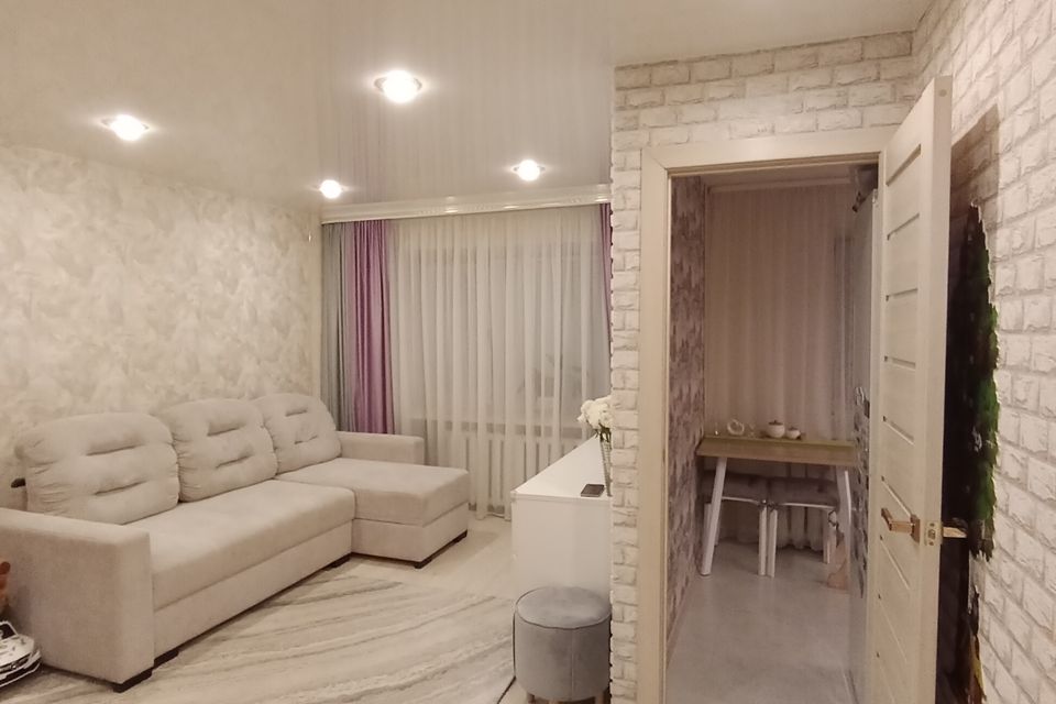 Продаётся 2-комнатная квартира, 42 м²