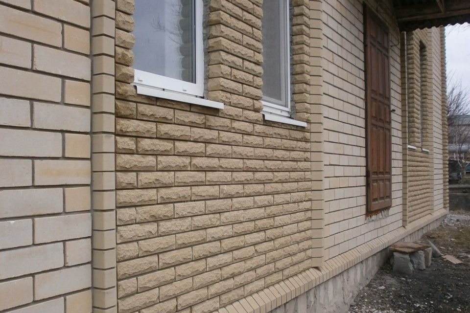 Продаётся 2-этажный дом, 220 м²