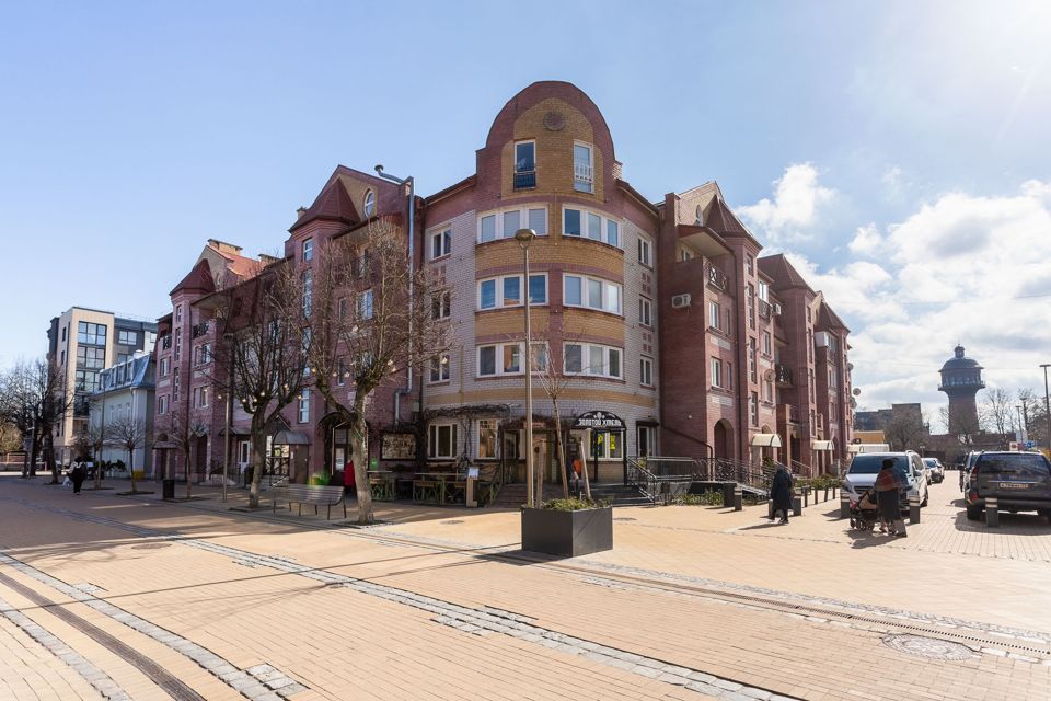 Продаётся 2-комнатная квартира, 63.4 м²