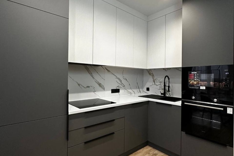 Продаётся 1-комнатная квартира, 41.9 м²