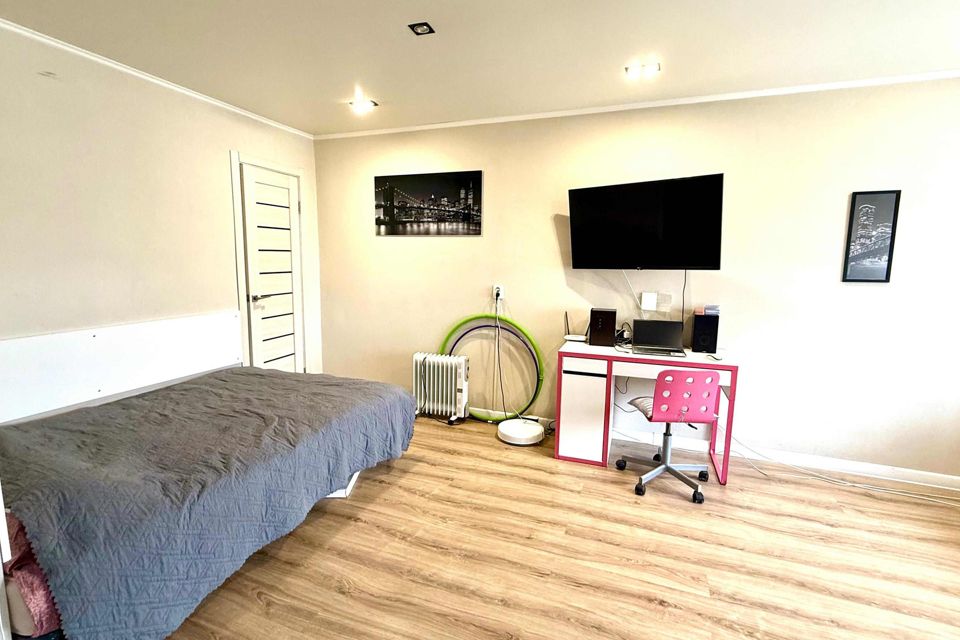 Продаётся 1-комнатная квартира, 32 м²