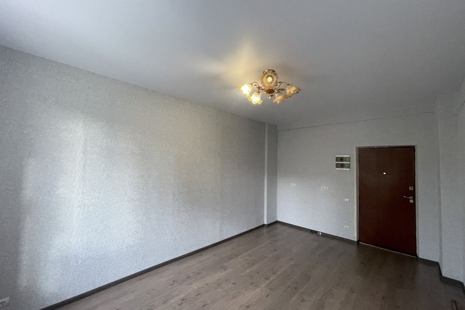 Продаётся комната в 1-комн. квартире, 14 м²