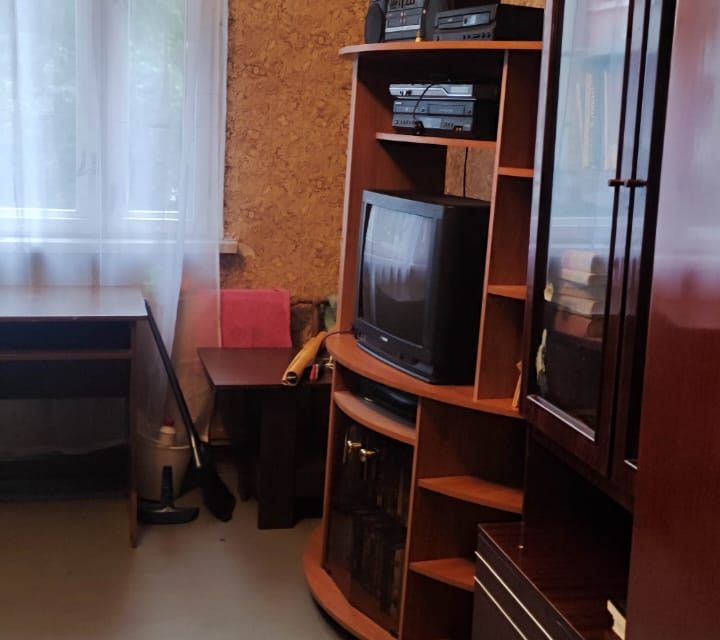 Продаётся комната в 3-комн. квартире, 16 м²