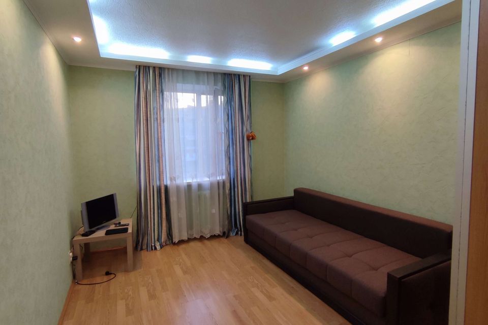 Продаётся 2-комнатная квартира, 50.5 м²