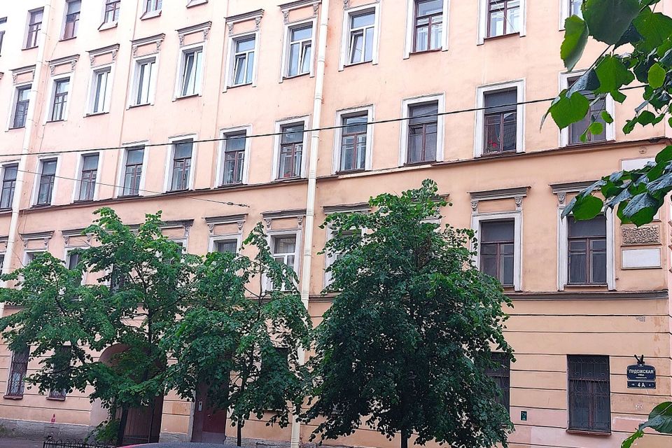 Продаётся 4-комнатная квартира, 115.1 м²