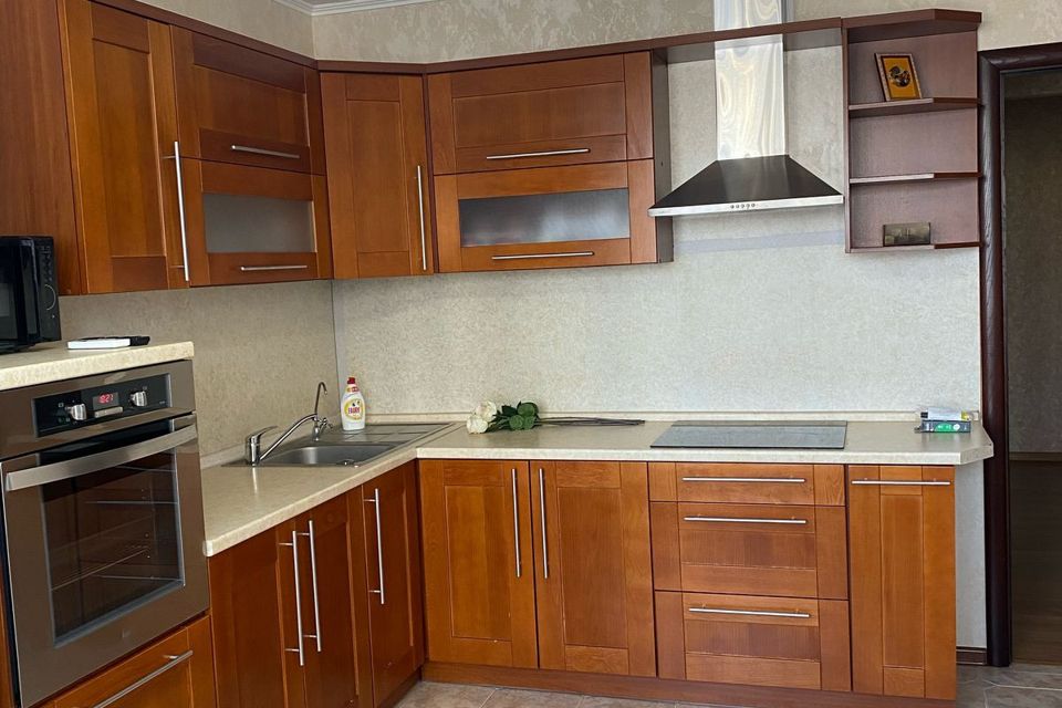 Сдаётся 2-комнатная квартира, 66 м²