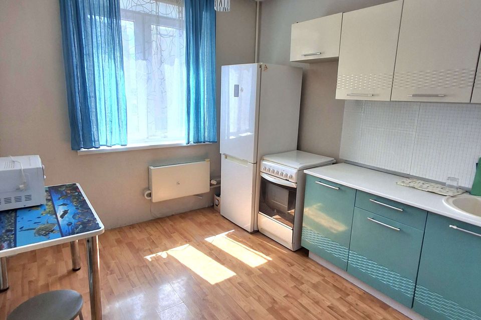Сдаётся 1-комнатная квартира, 43 м²
