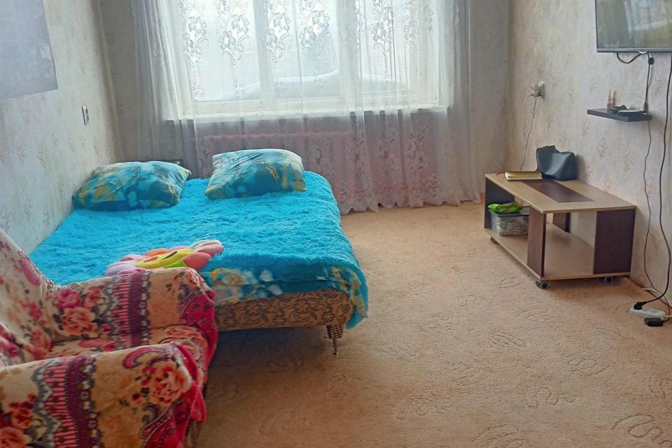 Продаётся 3-комнатная квартира, 60 м²