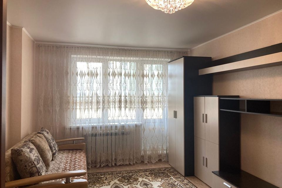 Продаётся 1-комнатная квартира, 38 м²