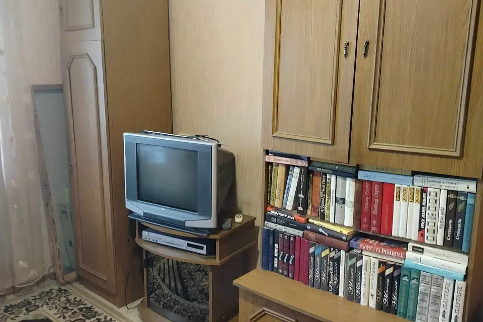 Продаётся 3-комнатная квартира, 65 м²