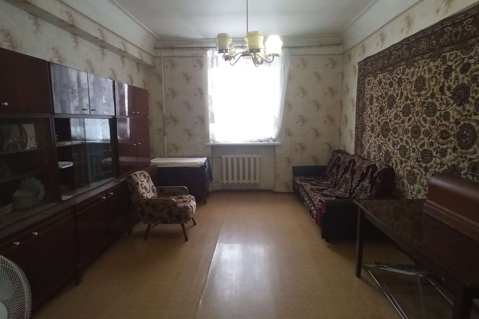 Продаётся 3-комнатная квартира, 70 м²