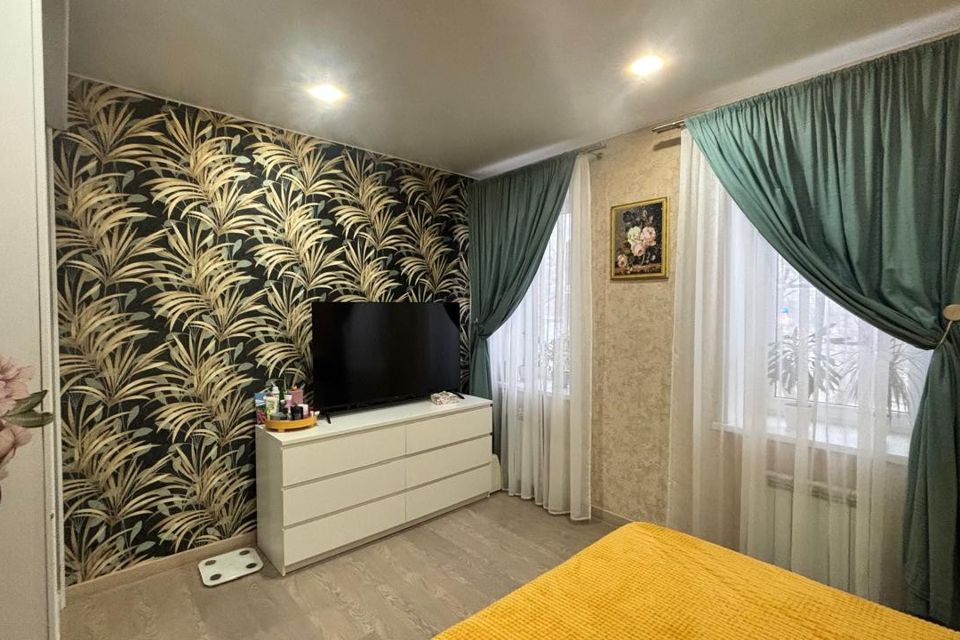 Продаётся 2-комнатная квартира, 55.5 м²