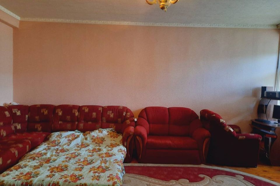 Продаётся 1-комнатная квартира, 49.6 м²