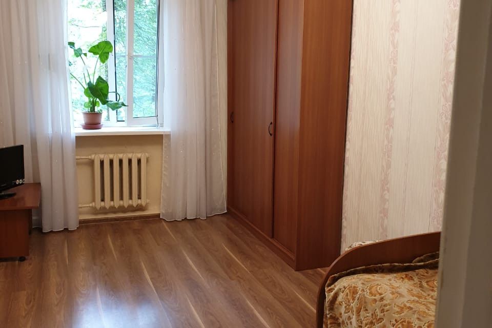 Продаётся 2 комнаты в 4-комн. квартире, 31.3 м²