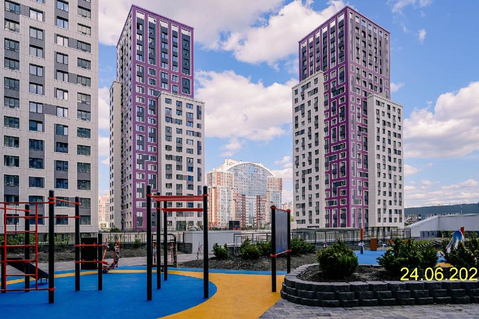 Продаётся 3-комнатная квартира, 64 м²