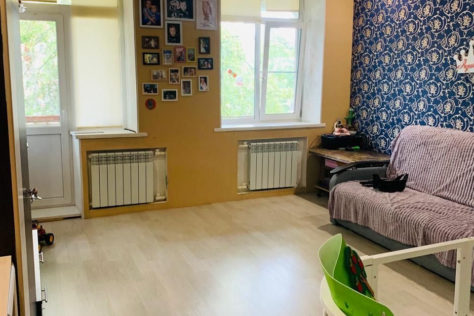 Продаётся 2-комнатная квартира, 57.6 м²
