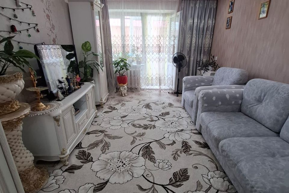 Продаётся 3-комнатная квартира, 65.6 м²