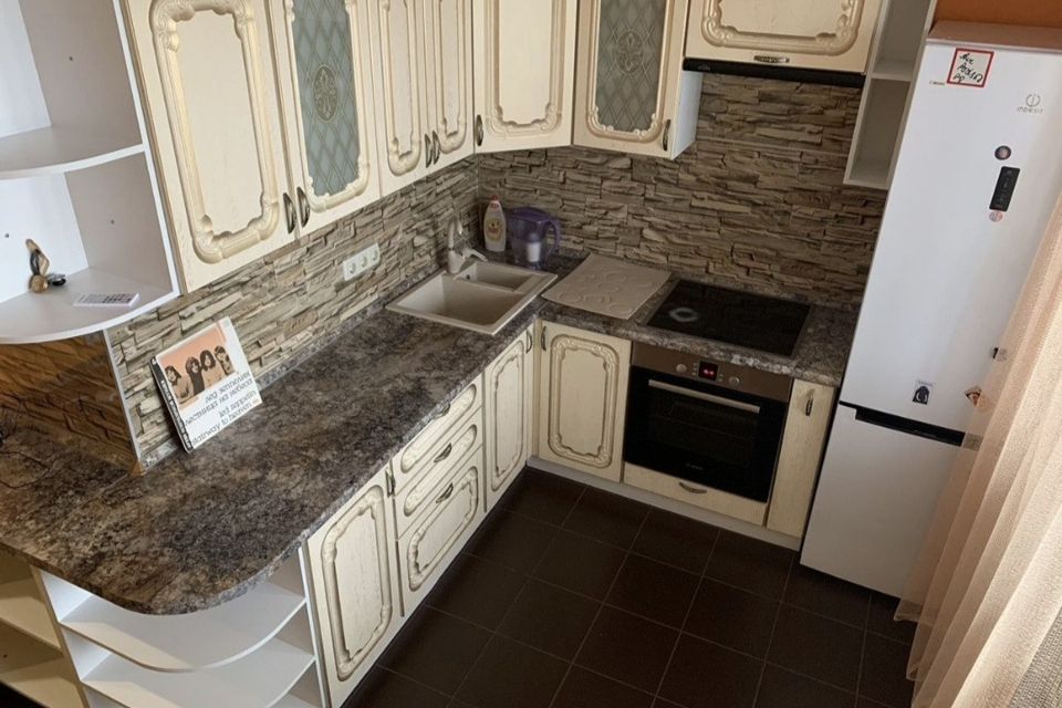 Сдаётся 1-комнатная квартира, 43 м²