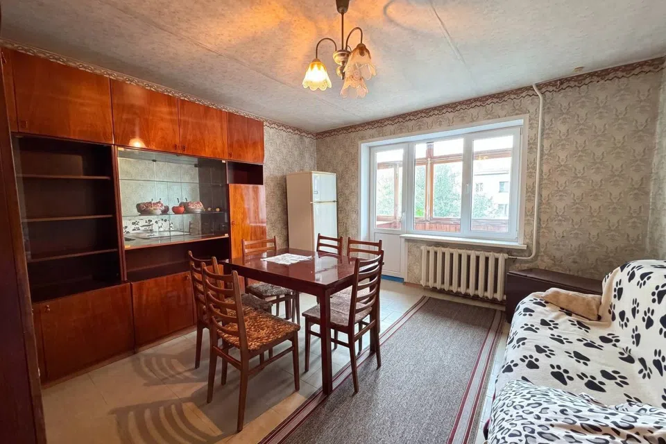 Продаётся 3-комнатная квартира, 65 м²