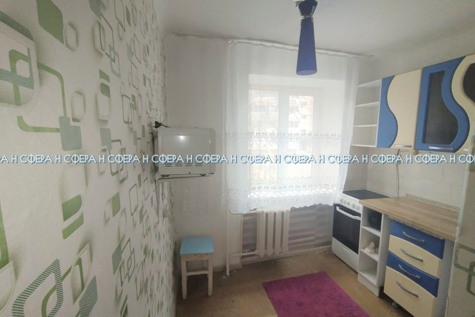 Продаётся 3-комнатная квартира, 51.6 м²