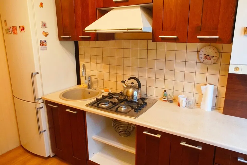 Продаётся 3-комнатная квартира, 57 м²