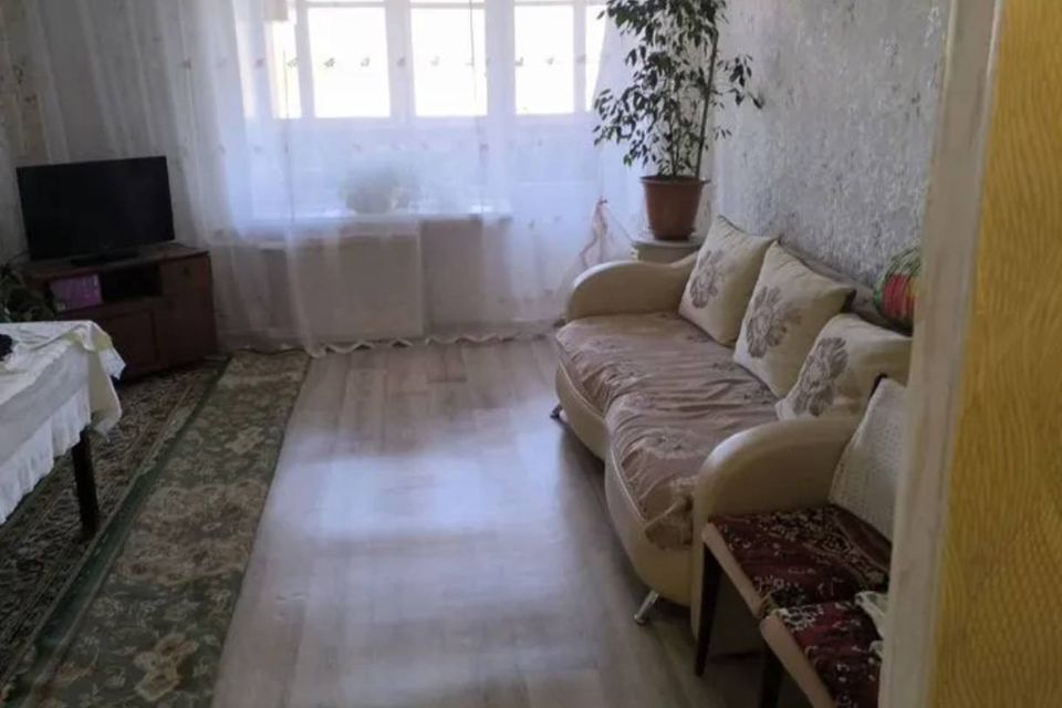 Продаётся 3-комнатная квартира, 65 м²