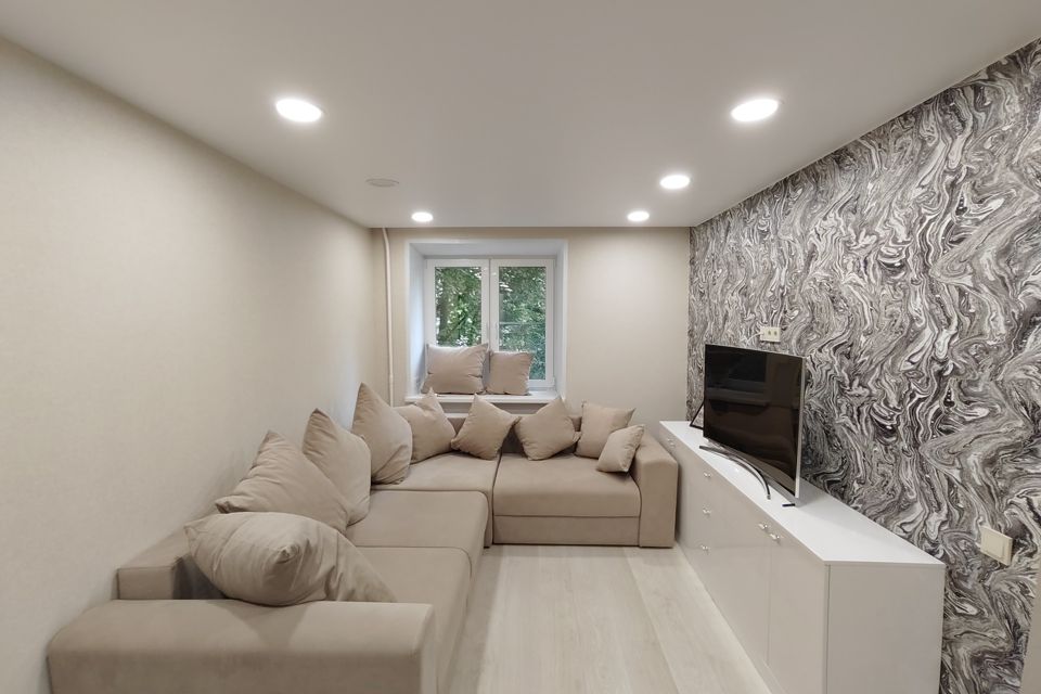 Продаётся 3-комнатная квартира, 58.9 м²