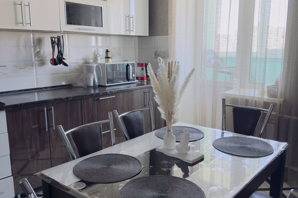 Продаётся 1-комнатная квартира, 43.1 м²