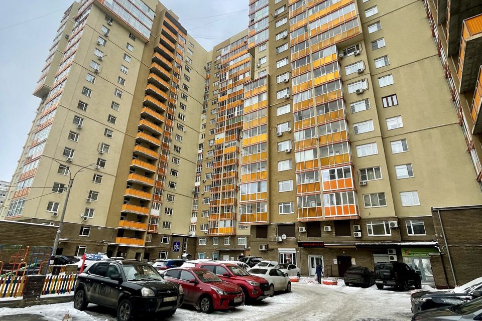 Продаётся 2-комнатная квартира, 78 м²