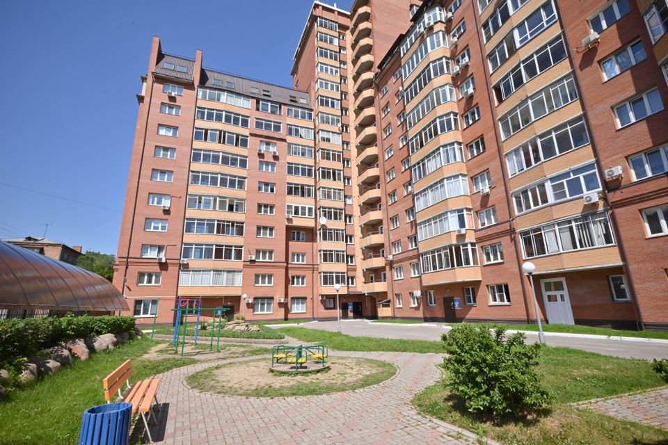 Продаётся 3-комнатная квартира, 92.5 м²