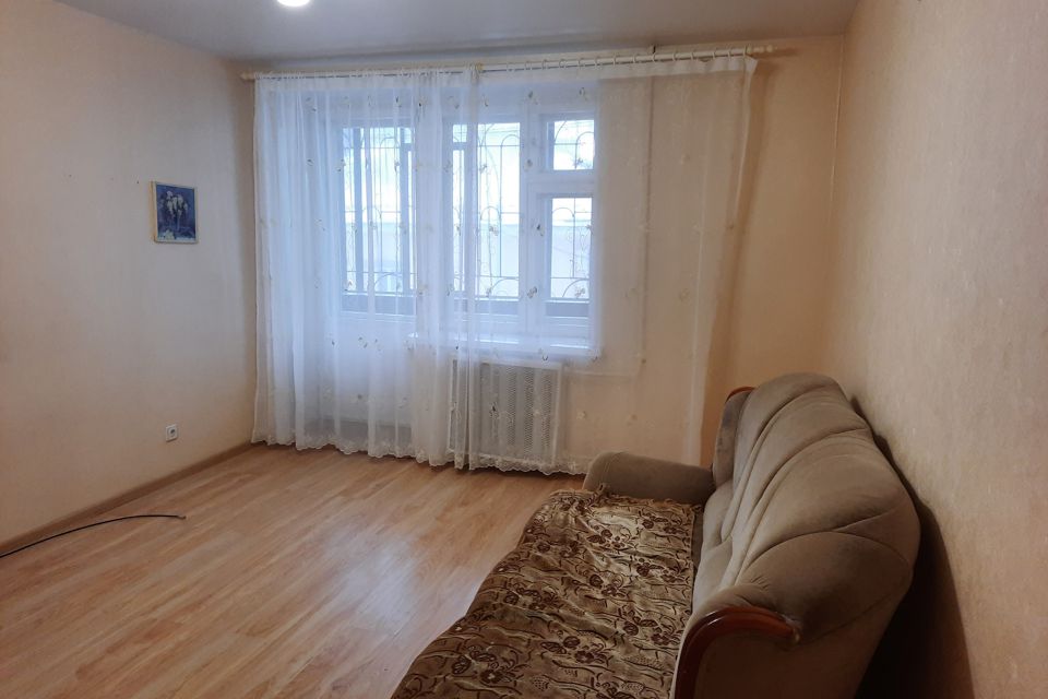 Продаётся 3-комнатная квартира, 58 м²